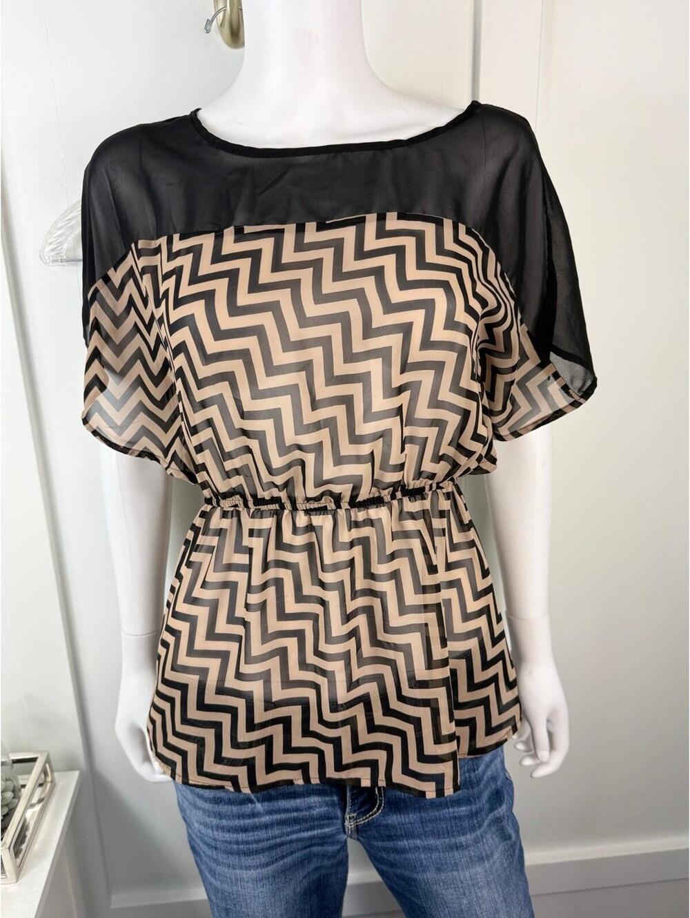 Cute Top Size S